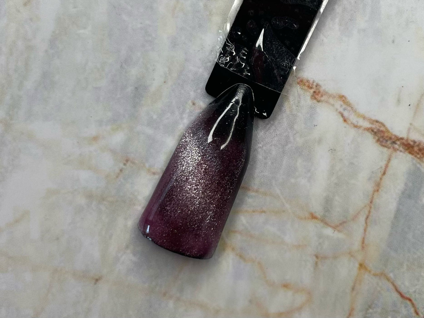 Semipermanente Cat Eye 443 Womanity Amethyst 5 g